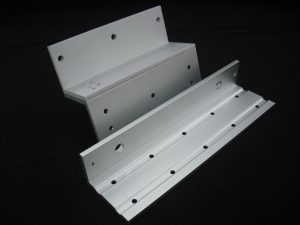Suport L and Z pentru instalare electromagnet de retentie H-01CC