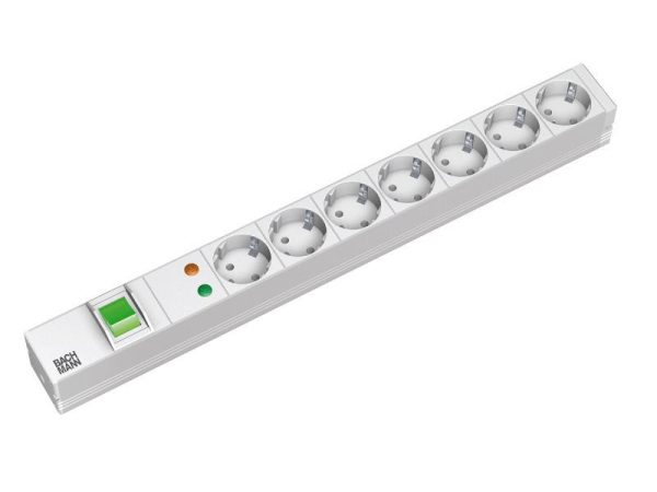 Bachmann, PDU 7 prize Schuko, 1U, impamantare, protectie supratensiune, intrerupator,
