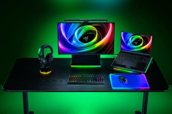 Tastatura Mecanica Gaming Razer BlackWidow V4 Tenkeyless HyperSpeed, RGB, Wireless,