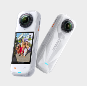 Insta360 X5 Cameră de Acțiune 360° 8K Satin White Limited