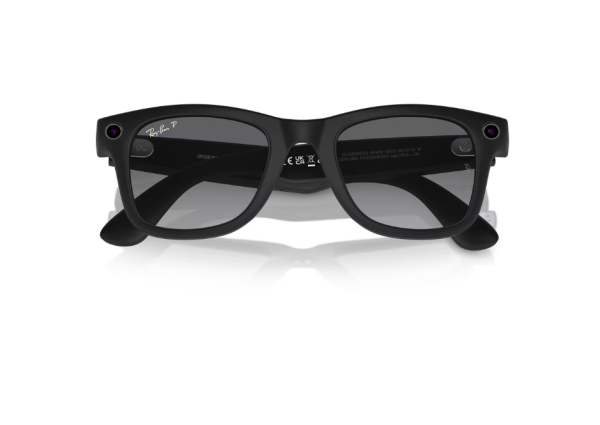 RayBan Meta Wayfarer Matte Black/Gradient Graphite Polarized