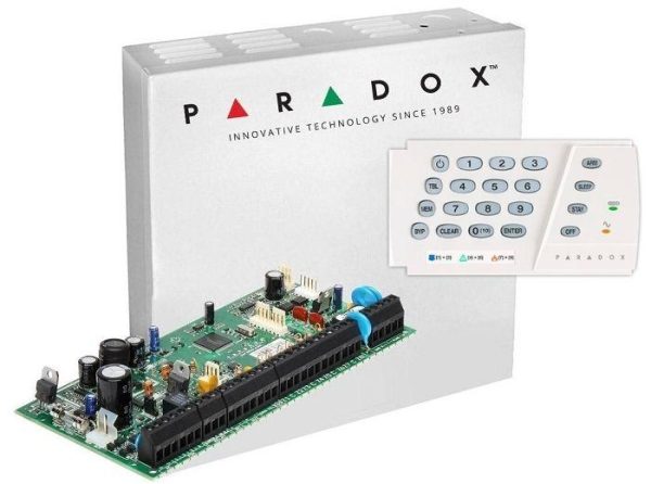 Centrala Paradox SP6000+; 8 zone pe placa (16 cu dublare